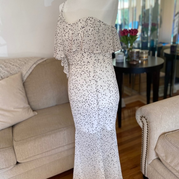 Soft polka dot dress. Offers welcomed! - Picture 3 of 7